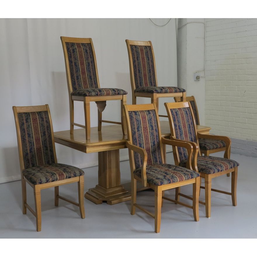 EXTENSION DINING TABLE AND SET OF 6 CHAIRS