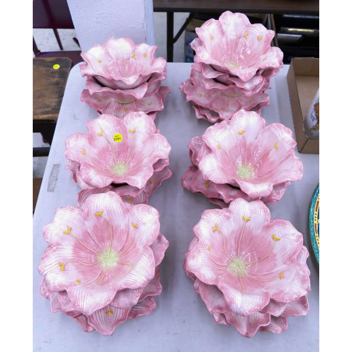 13pc Ambiance 'Lily' Finger Bowls and Undertrays