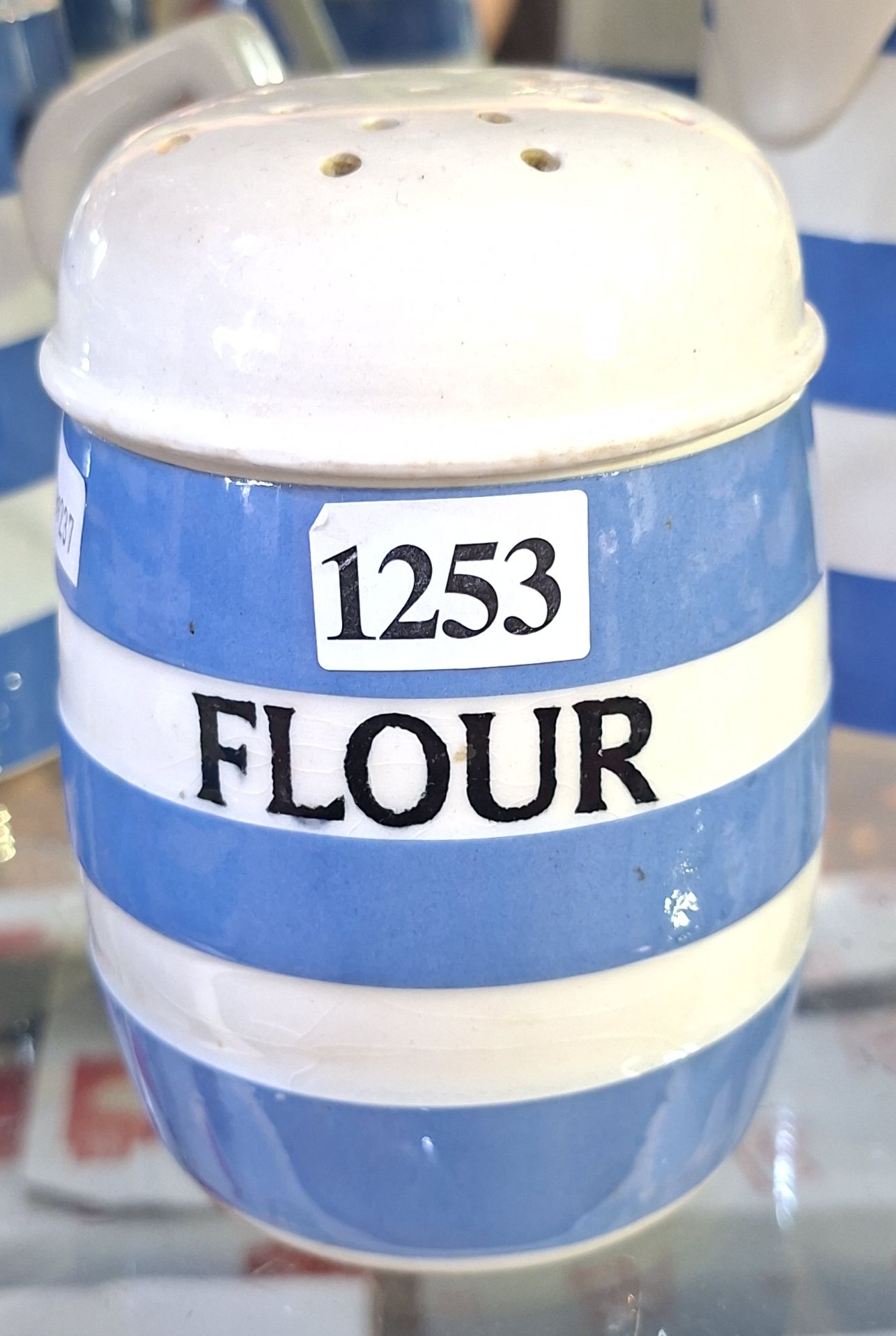 1253 · TG GREEN CORNISH WARE FLOUR SIFTER