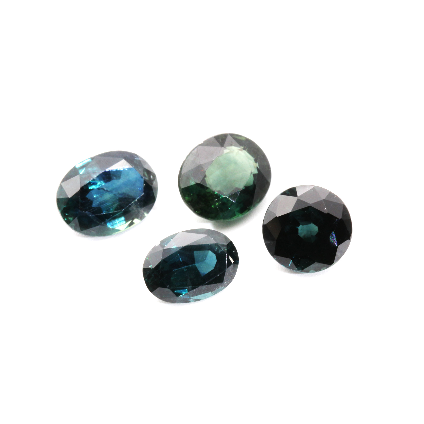 312 · 8.05ct of Australian Parti Sapphire Gemstones