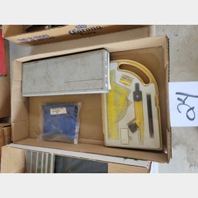 Mitutoyo Dial Calipers and other drafting and machinist items