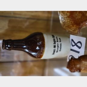 Rare Browns Old English Style Ginger Beer, Fredonia, Ks. Crock Bottle