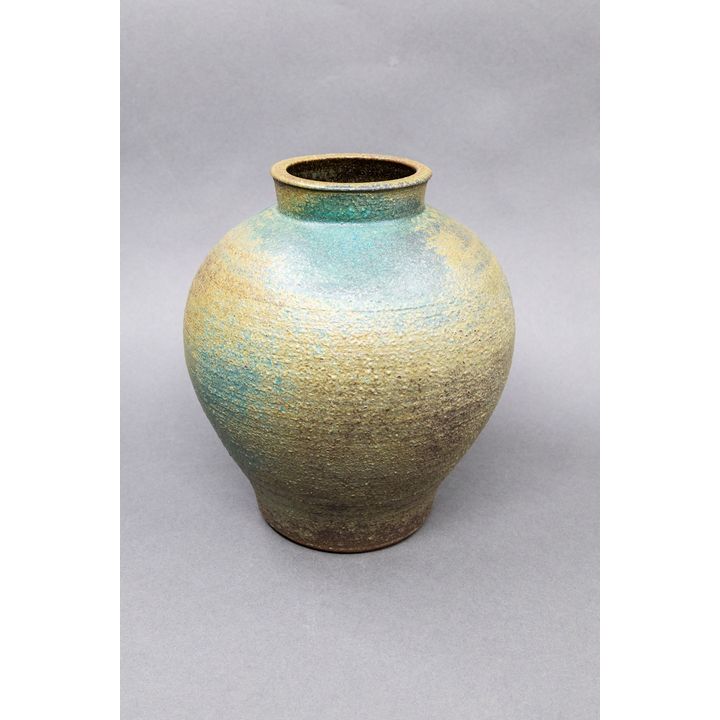 Graeme Storm - Stoneware jar