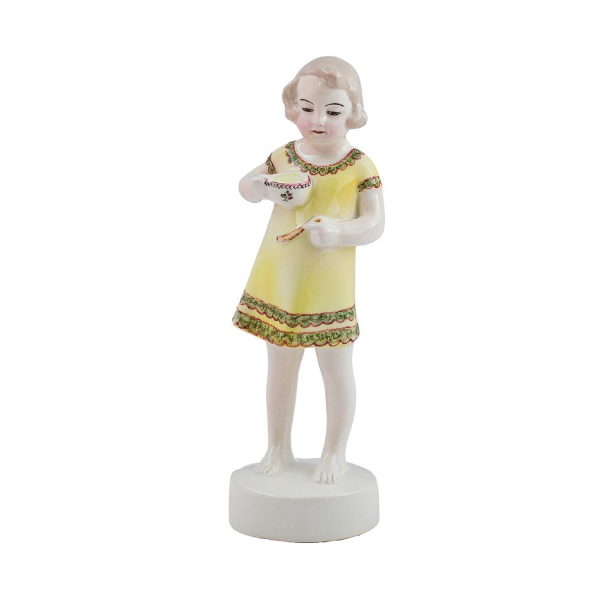 Figurka dziewczynki z kubkiem, Pacyków, l. 1920–1930