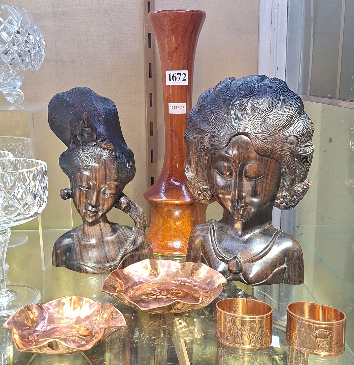 TREEN AND COPPER WARES