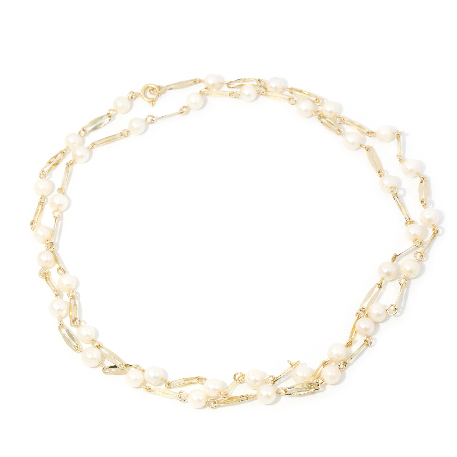 Pearl Necklace in 18ct Gold