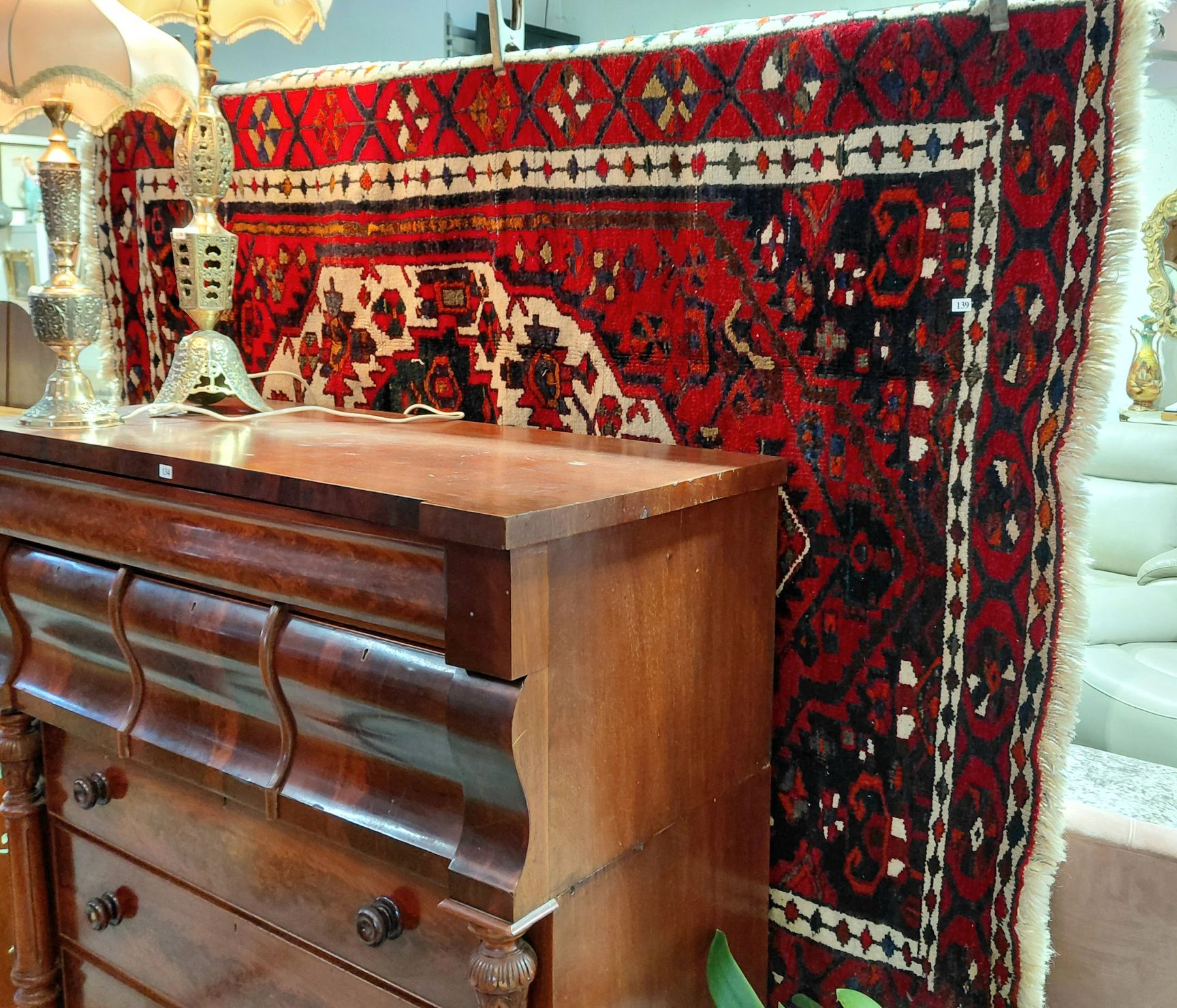 139 · PERSIAN HAMEDAN WOOL RUG