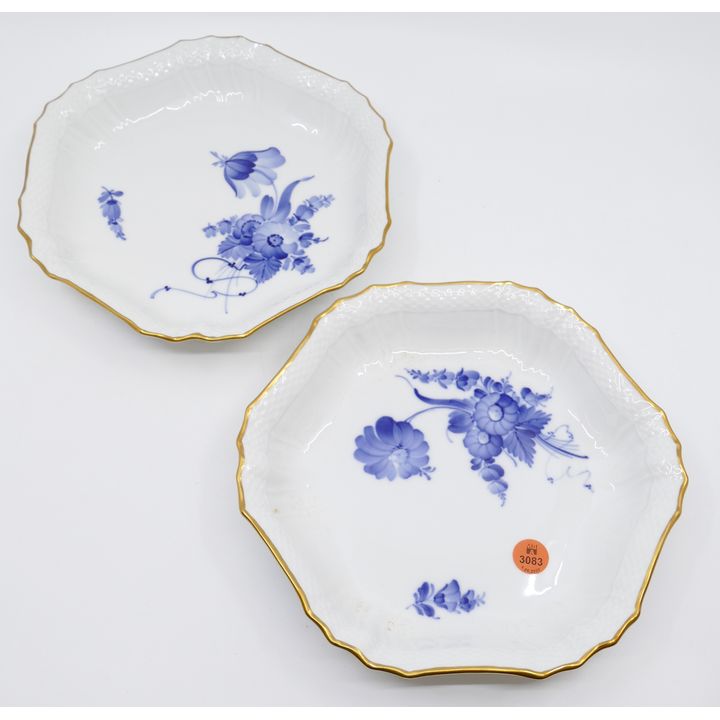 2pc Royal Copenhagen Blue Flowers (Curved) Hexagonal Serving Plates- 9"