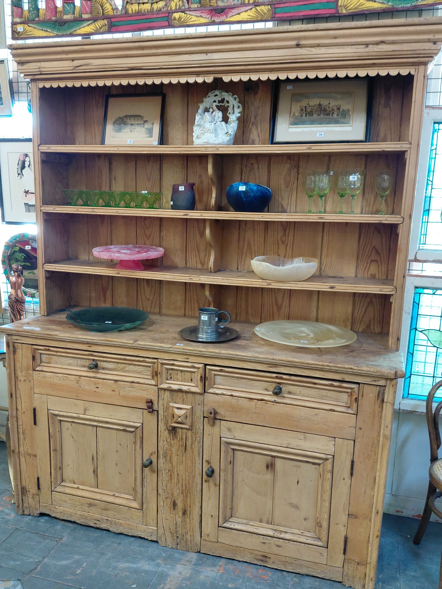 Barossa Valley Dresser
