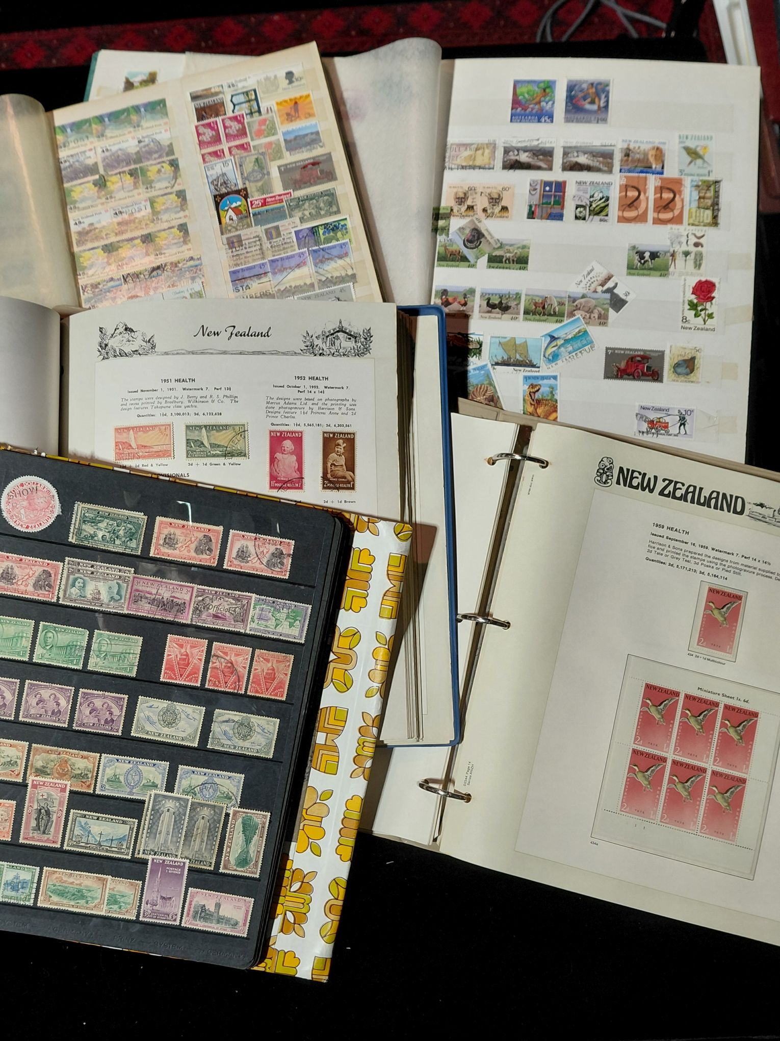 557 · STAMPS - NEW ZEALAND