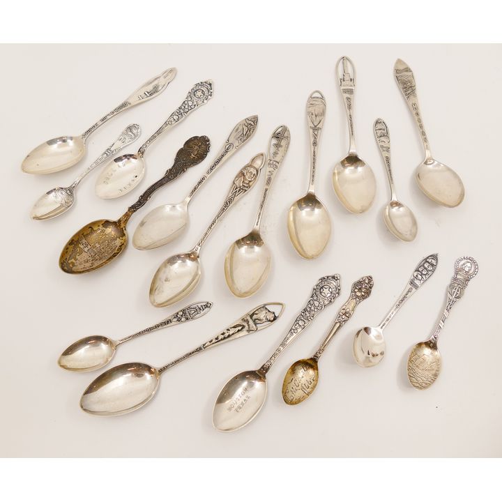 Box Sterling Souvenir Spoons- 283g
