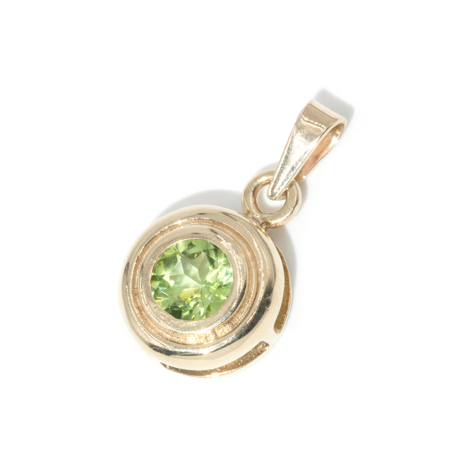 9ct Gold Peridot Pendant