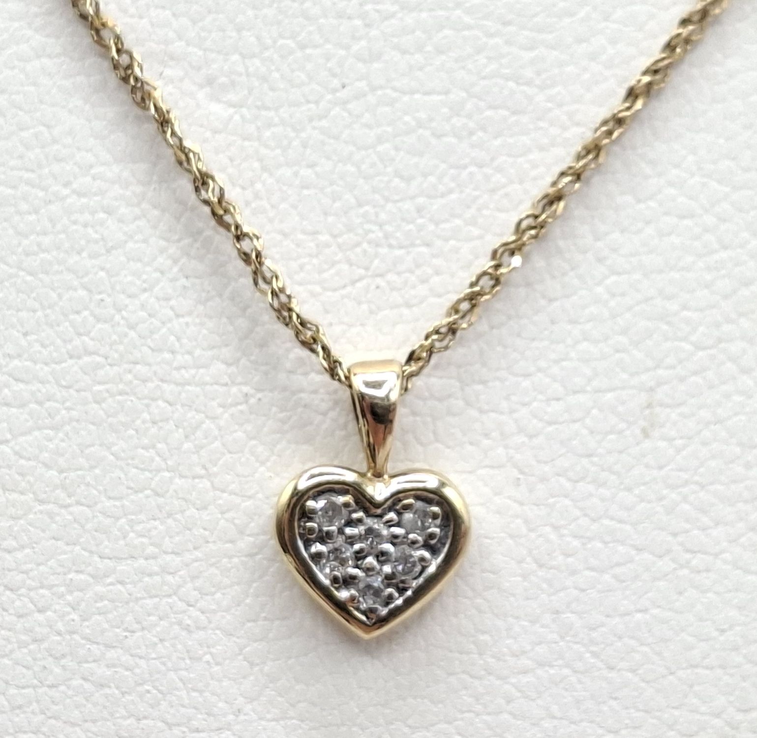 14ct Gold Chain With Pendant