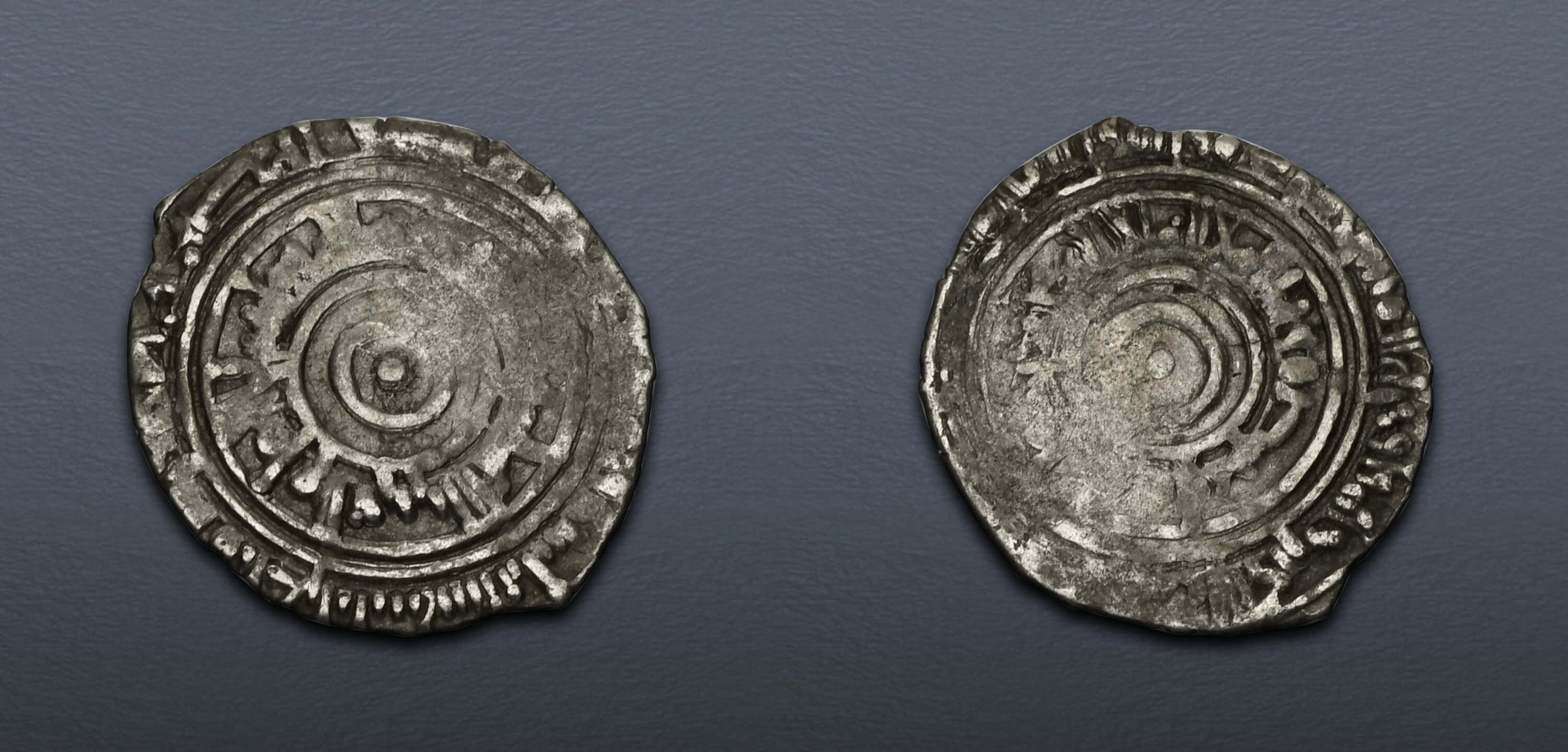 Fatimids. al-‘Aziz billah. AH 365-386 / AD 975-996. AR Half-Dirham (19 ...