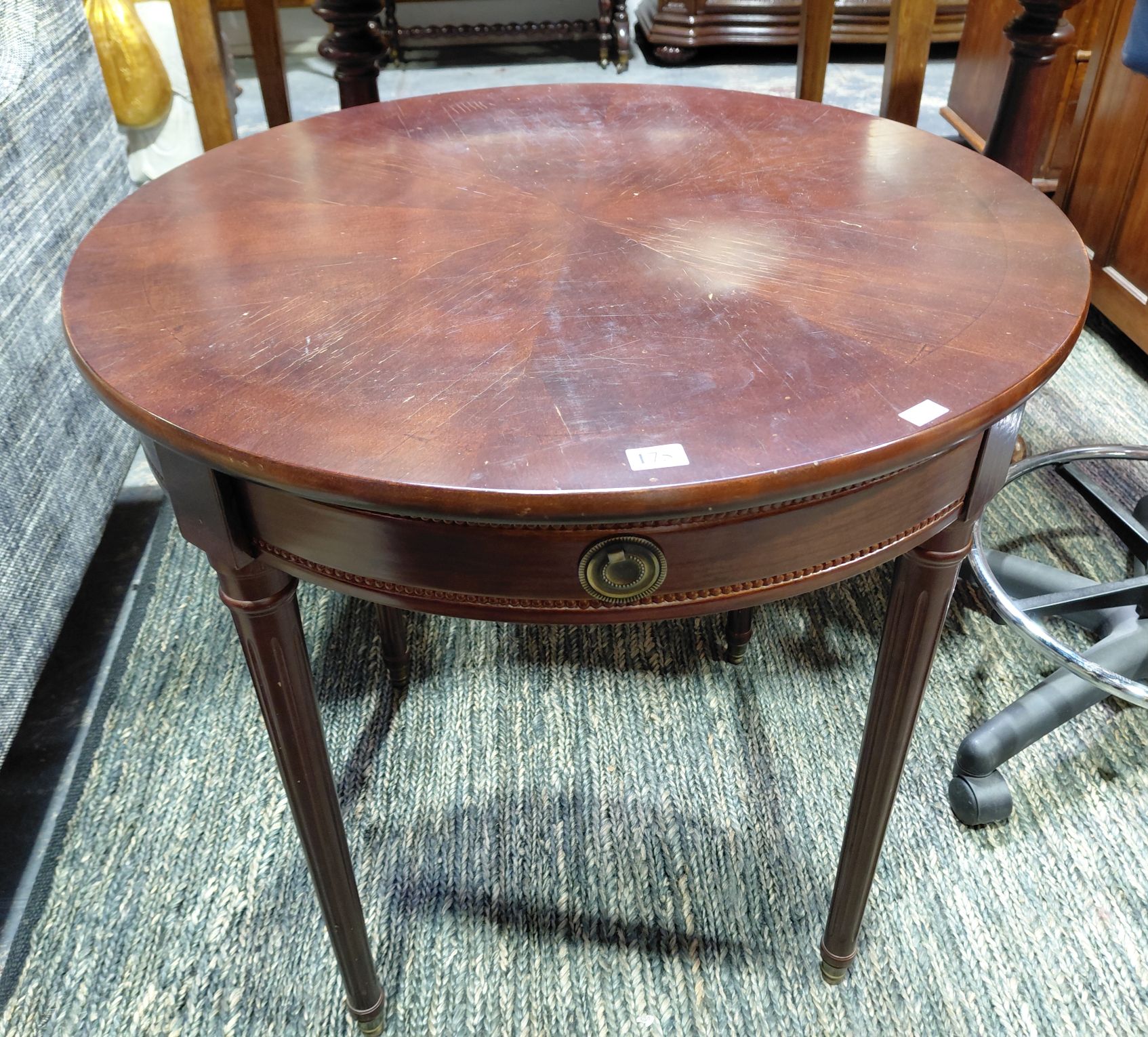 175 · OCCASIONAL TABLE