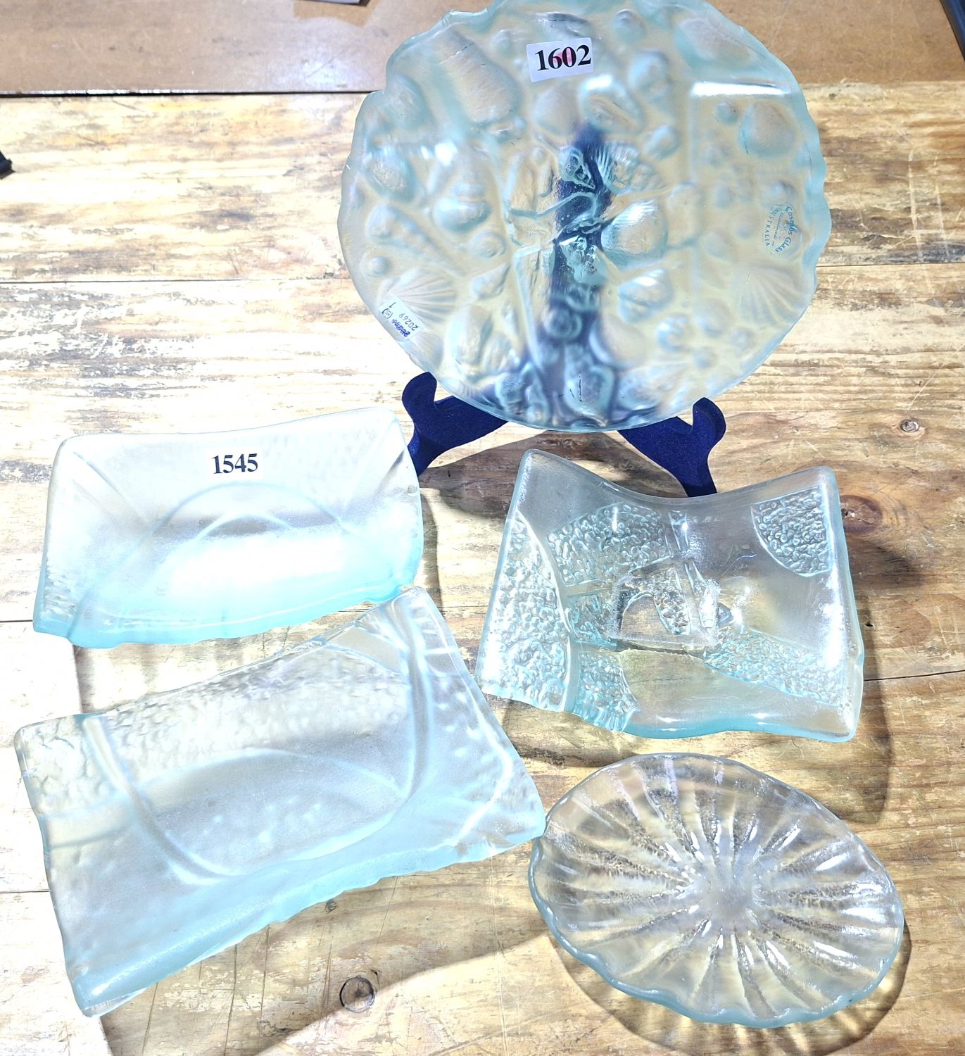 Cosmos Glass Platter Collection