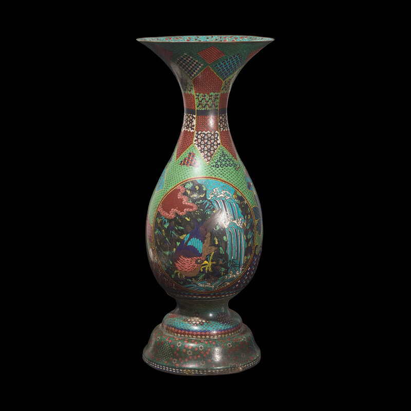 A Large Japanese Cloisonné Enamel Vase, Circa 1870 日本掐絲琺瑯大瓶| Hindman  Auctions