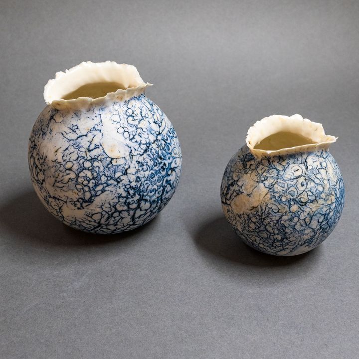 Sue Clifford - Asymmetrical pair of small porcelain vases