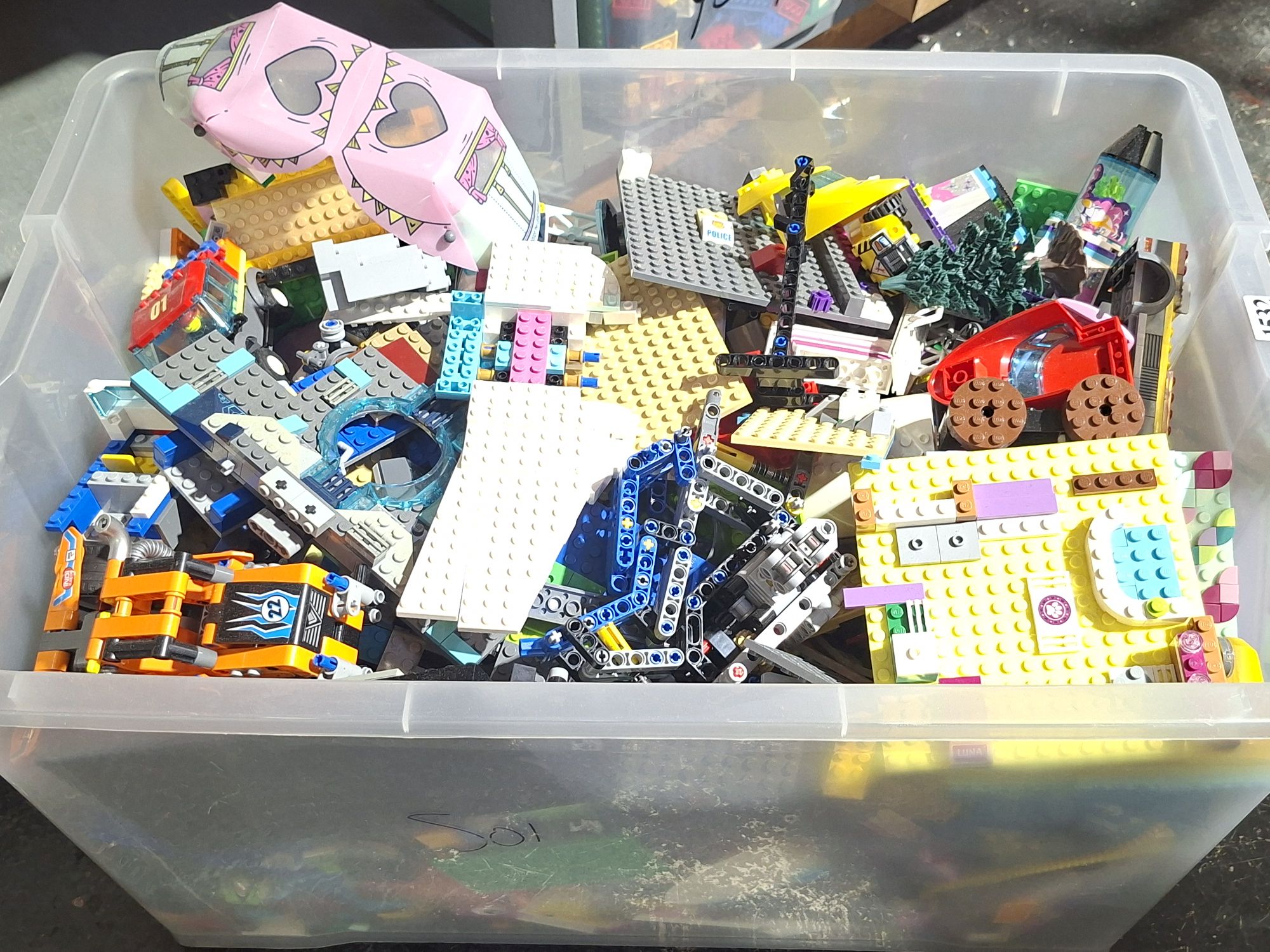 Large Quantity Of Lego
