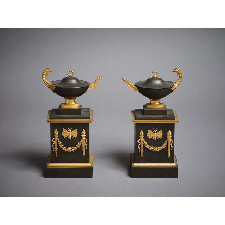 Pair of bronze mantle pieces