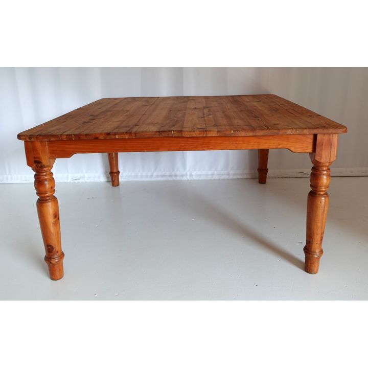 PINE DINING TABLE