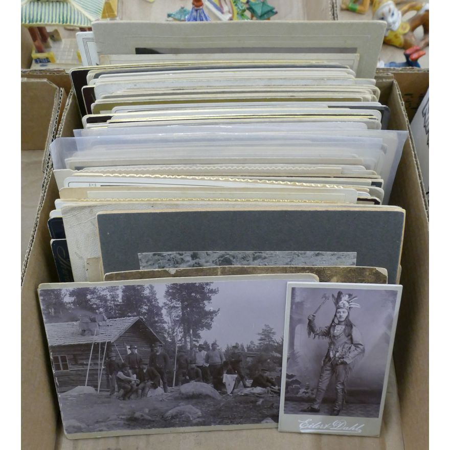 Box Antique Male Cabinet Cards