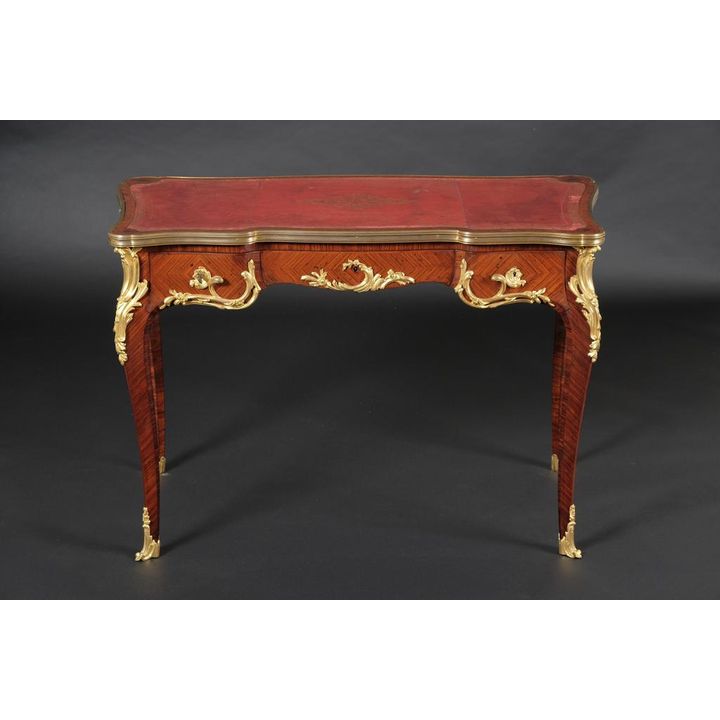 Elégant bureau de dame Napoléon III en bois de rose. Estampille PAUL SORMANI. France, XIXème