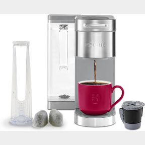 KEURIG K-SUPREME PLUS SINGLE SERVE COFFEE MAKER BUNDLE - SPECIAL EDITION