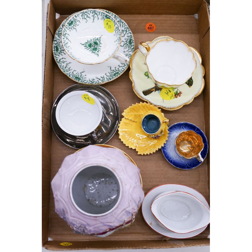 Box Cup Saucers Etc