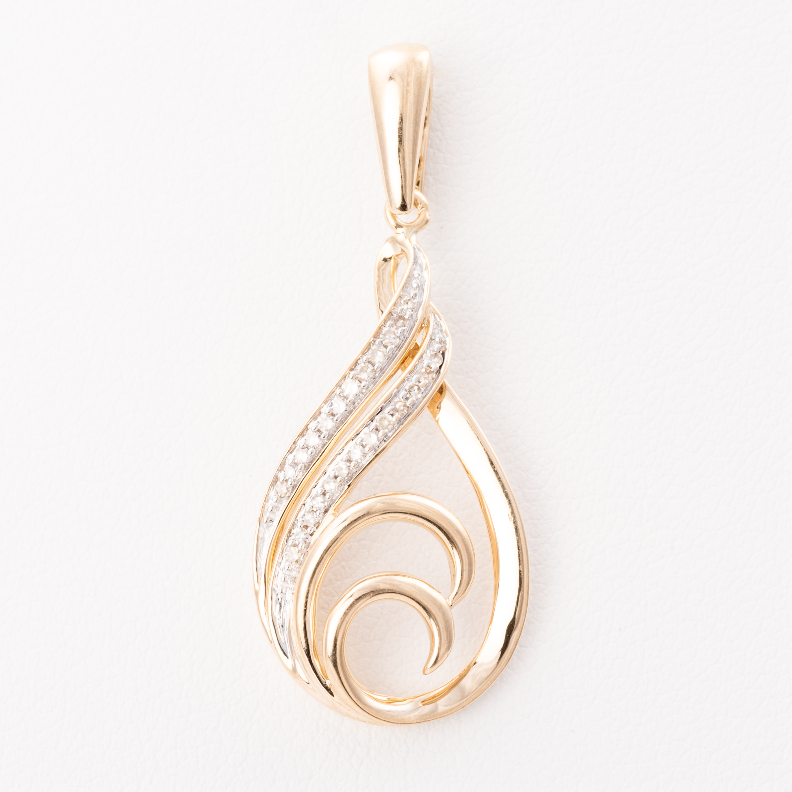 117 · Diamond Drop Enhancer Pendant 9ct Gold