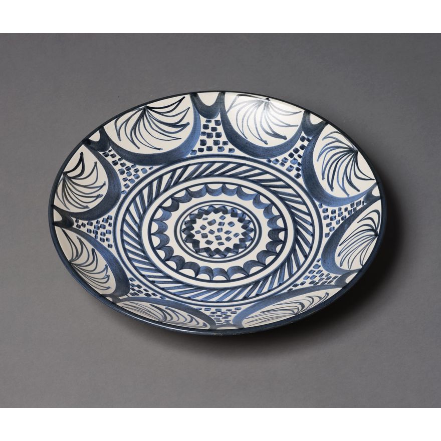 Frank Carpay for Crown Lynn - Large hand-potted platter