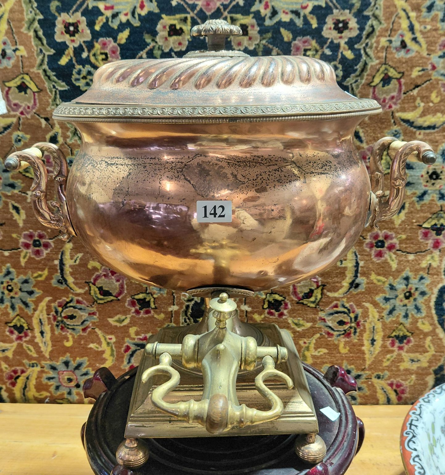 142 · ANTIQUE COPPER SAMOVAR