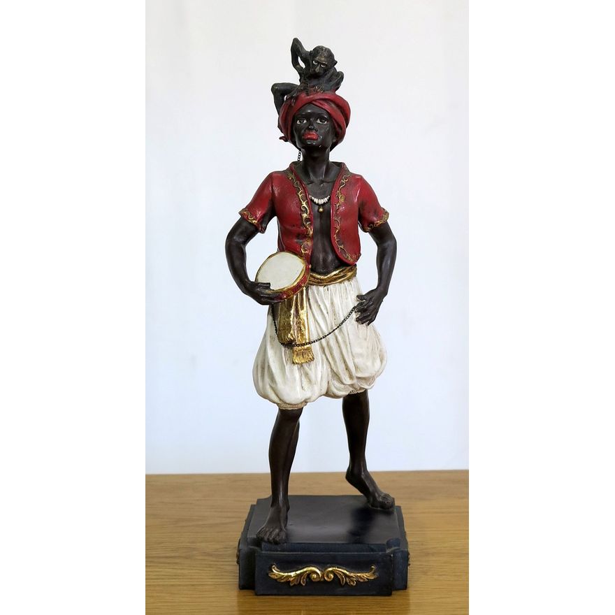 RESIN FIGURE