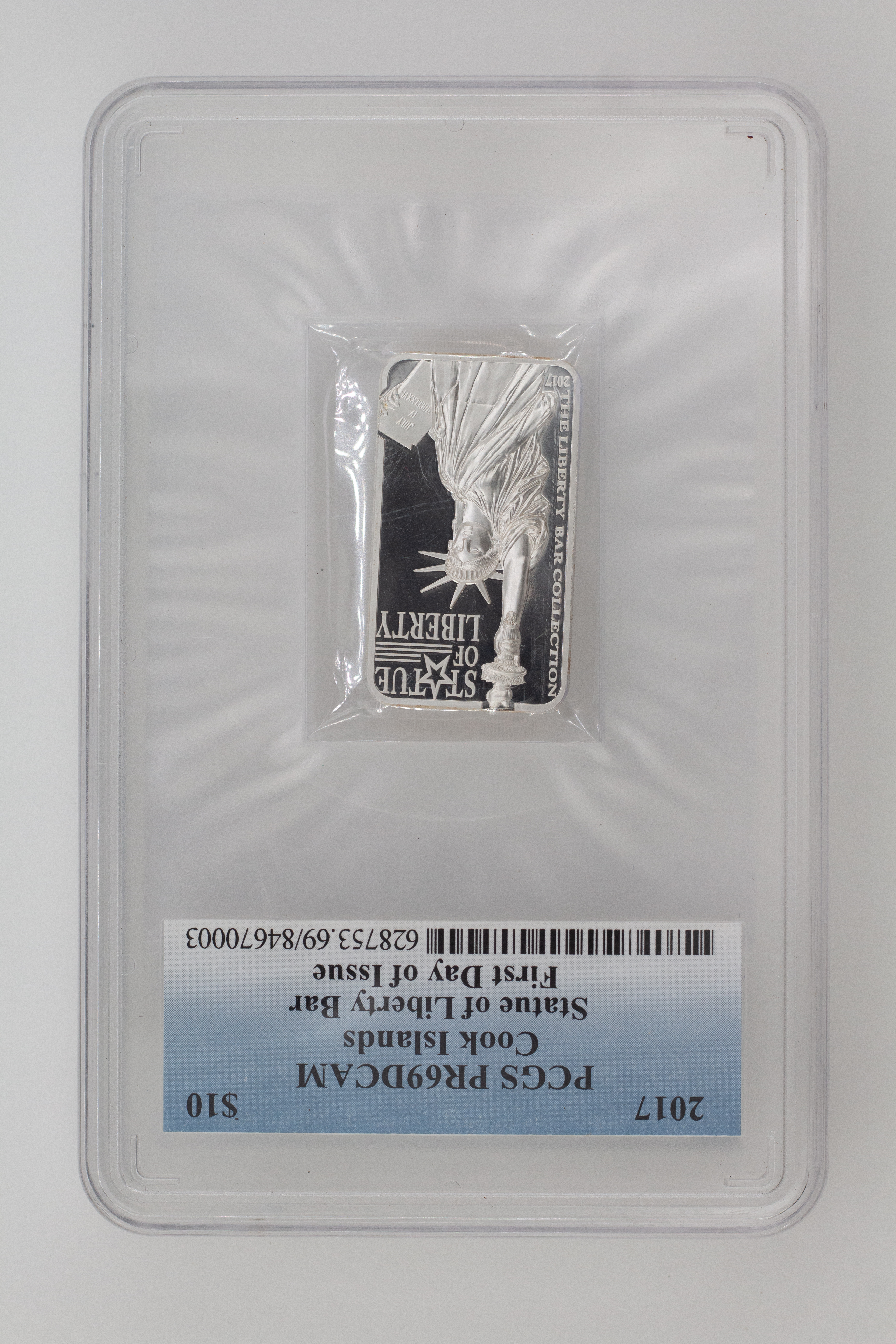 2017 Cook Islands Ten Dollar, $10 Silver Proof Statue of Liberty Bar PCGS - PR69DCAM -003