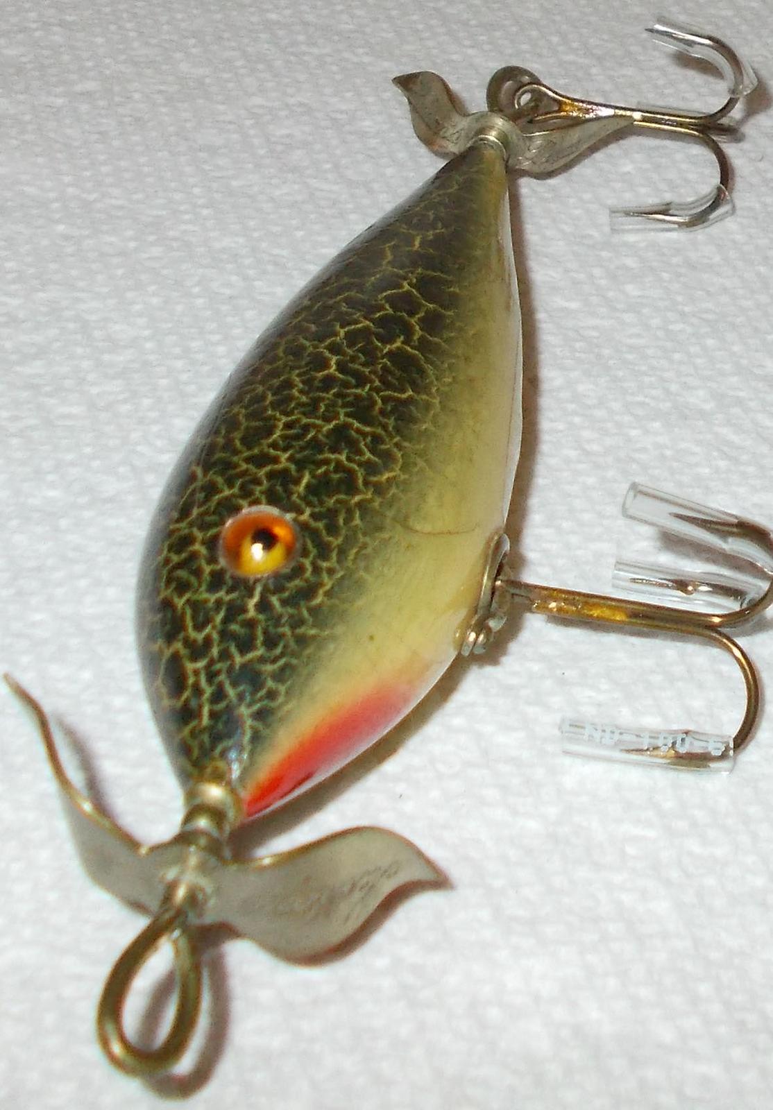 EARLY HEDDON #300 GLASS EYES L-RIG SURFACE LURE | The