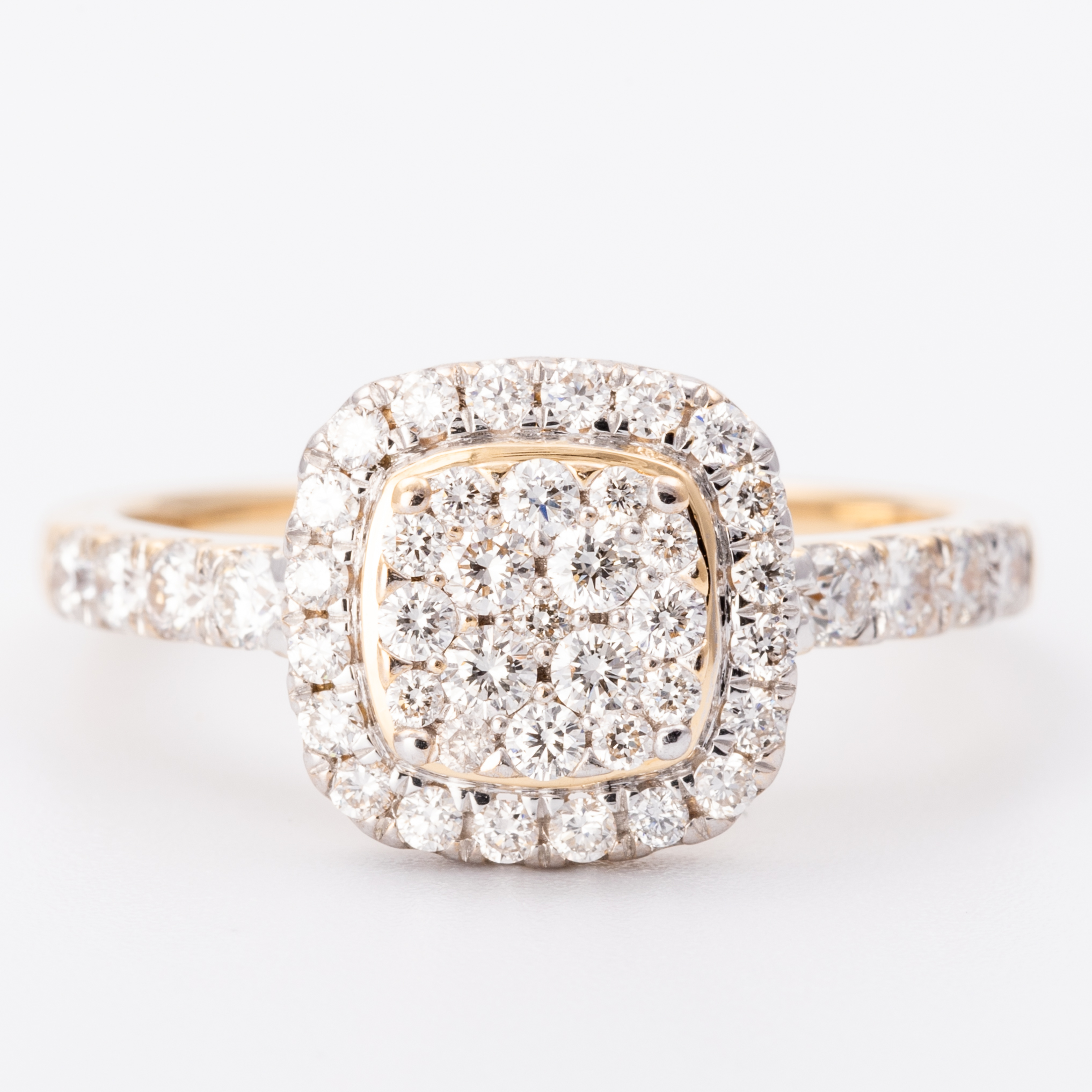 194 · 0.68 Diamond Cluster Ring 18ct Gold