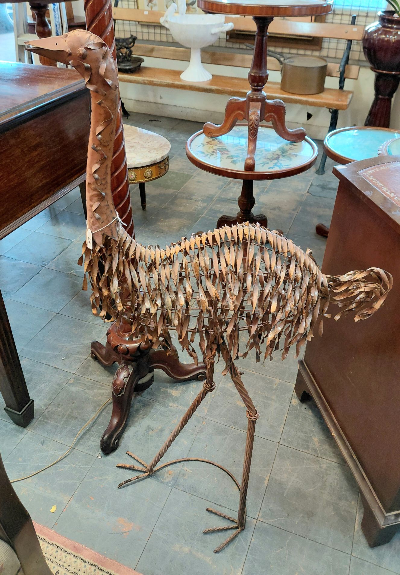 87 · EMU SCULPTURE