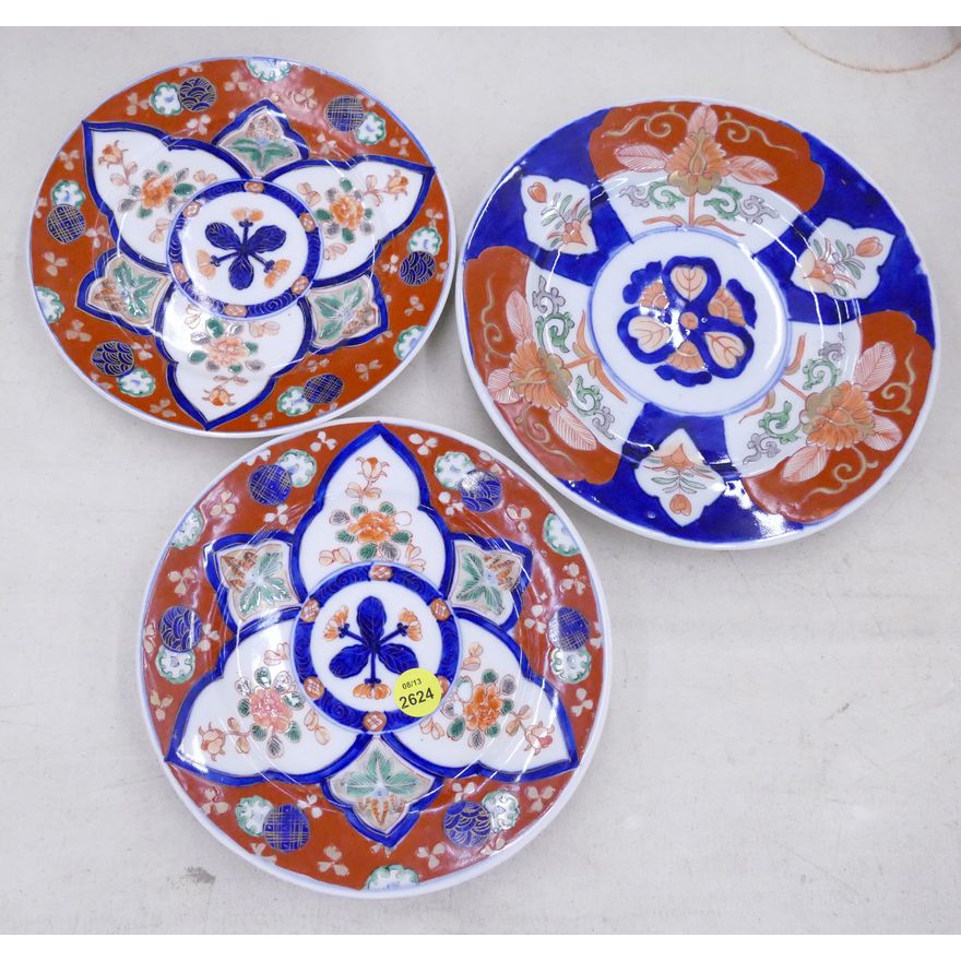 3pc Japanese Imari Plates- 7-8.5''