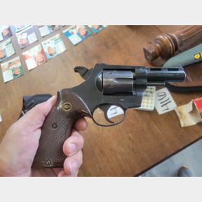 RG381 38 Special Model 38S with partial box of shells and case
