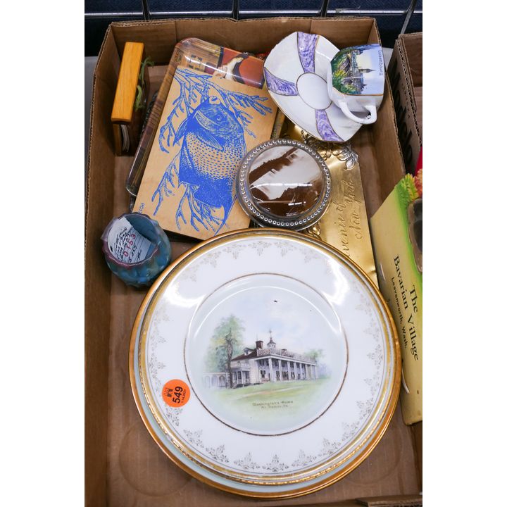 Box Antique Souvenir Ware