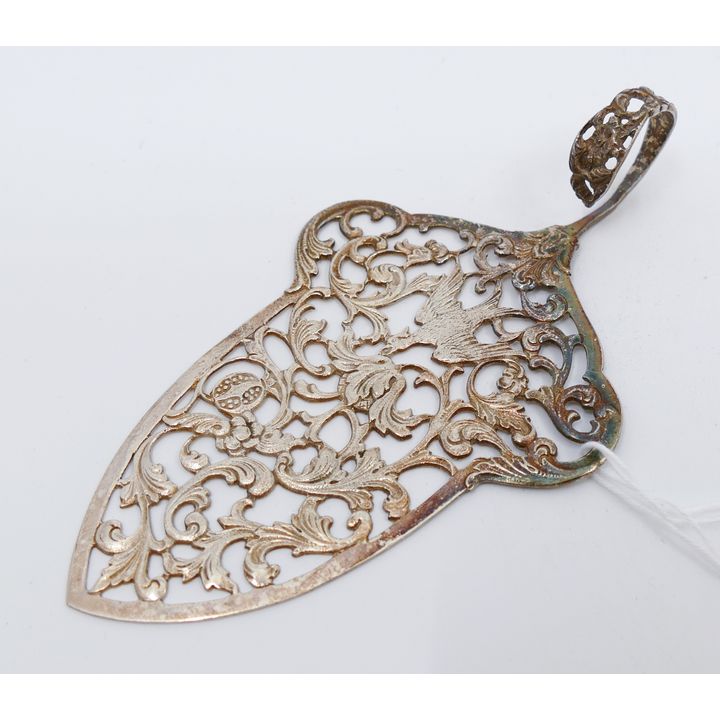 Victrorian Sterling Tart Server