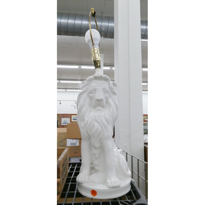 White Pottery Lion Table Lamp- 26''
