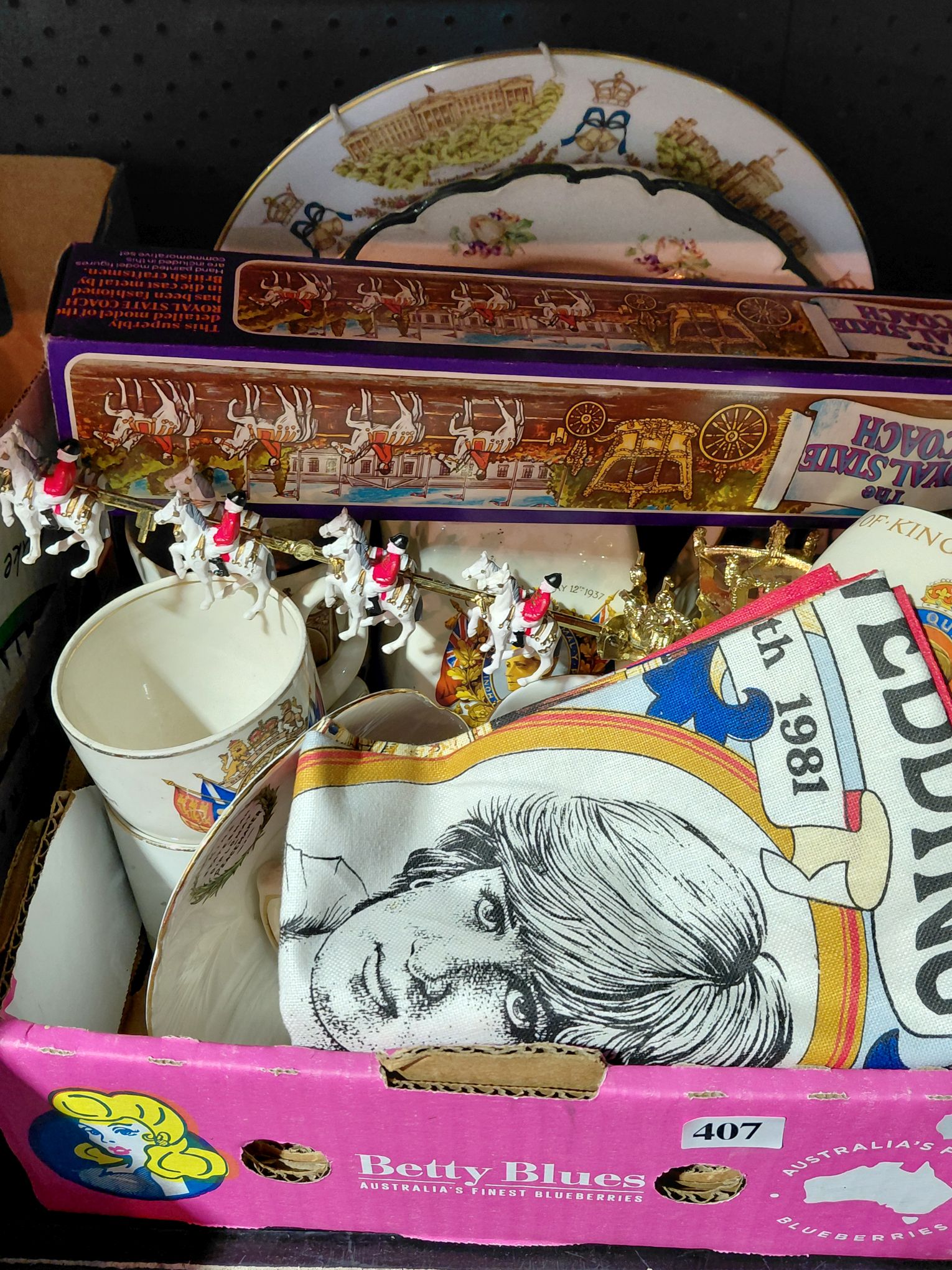 407 · ROYALIST COLLECTION