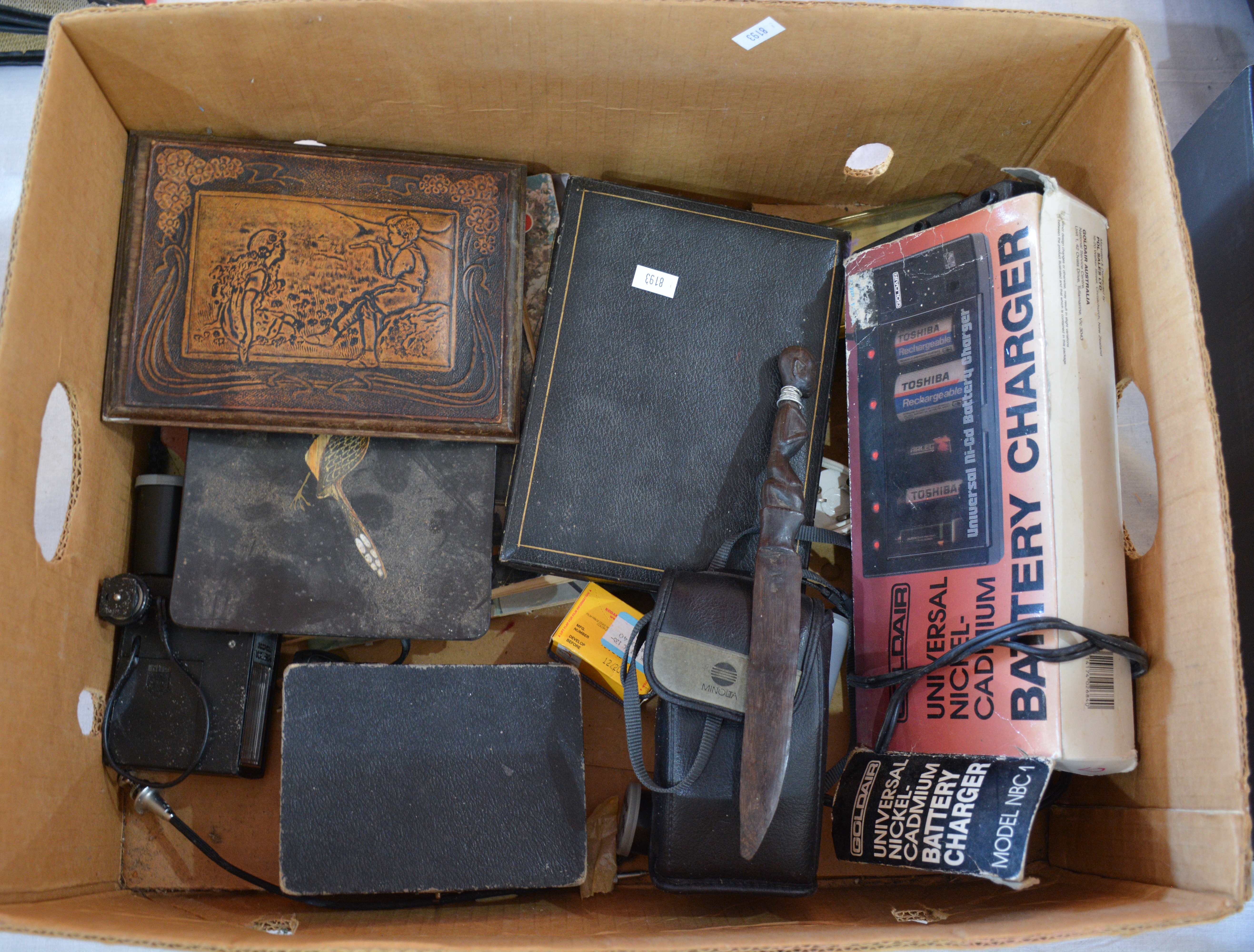 Vintage Photographic Gear etc — sold at auction in New Zealand for $20