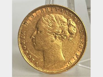 1880 VICTORIA YOUNG HEAD LONDON MINT GEORGE & DRAGON GOLD SOVEREIGN