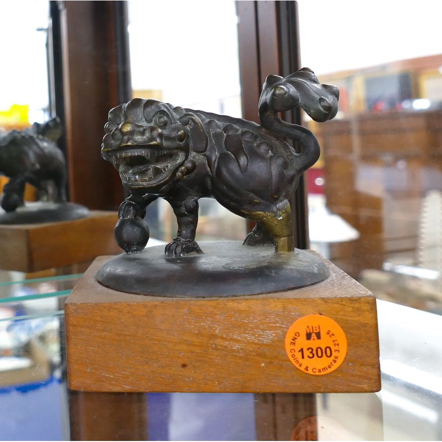 Old Chinese Bronze Foo Lion on Base 4''