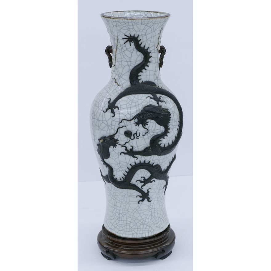 Chinese Qing Nanking Crackle Dragon Vase