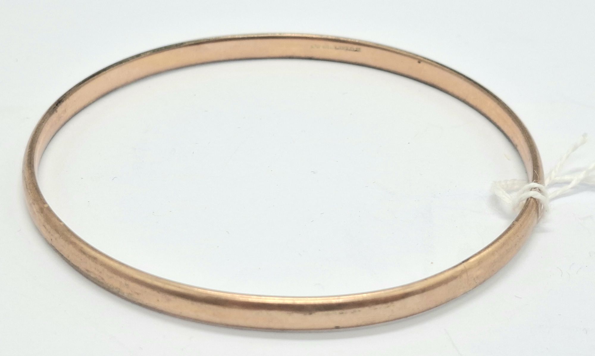 1075 · 9CT GOLD LINED BANGLE