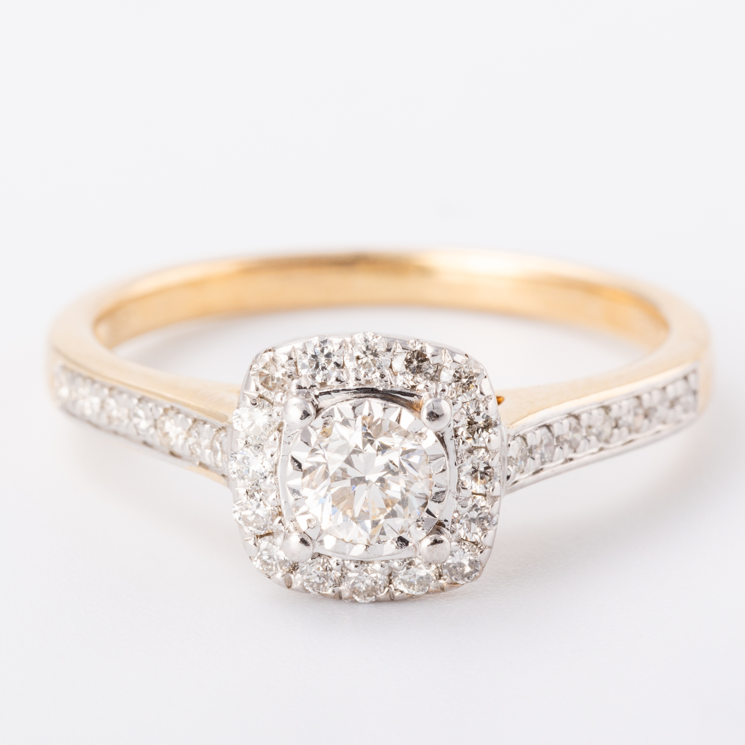 Diamond Halo Ring 9ct Gold