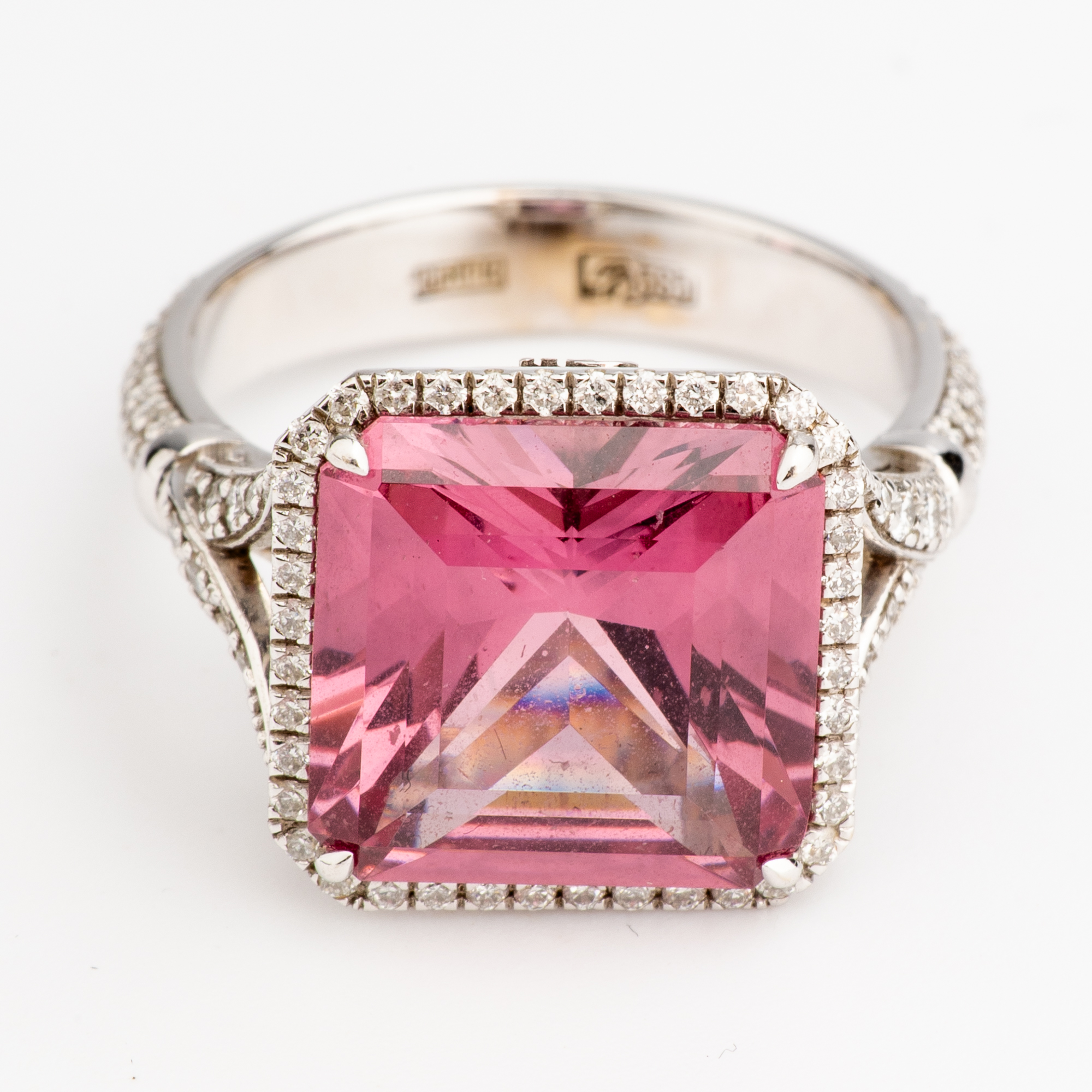 8 · 14ct White Gold Pink Tourmaline & Diamond Ring